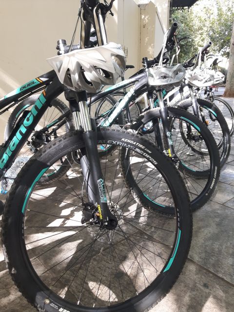 Athens: Bike Tour of Athens Historical Centre - Exploring Athens on Two Wheels