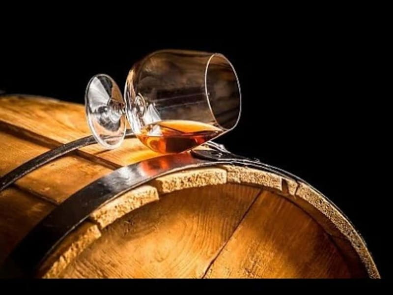 Athens: Brandy & Tsipouro Tasting - Experience the Authentic Flavors of Athens at Brettos Distillery