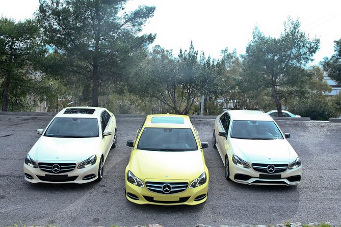 Athens center to Athens Airport Private Taxi or Van - Suitable for Families, Business Travelers, and Tourists
