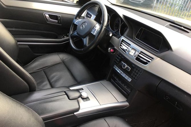 Athens City Centre to Int. Airport of Athens - Luxury Vehicles and Onboard Comforts for a Stress-Free Ride