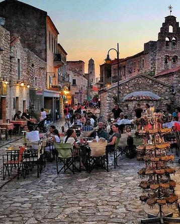 Athens Classical Full Day Private Tour - entry tickets included - Lunch and Shopping in Monastiraki