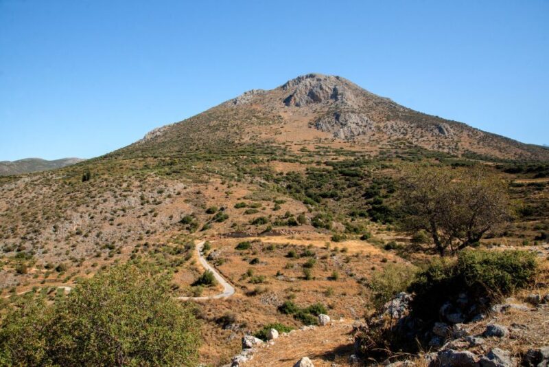 Athens: Corinth Canal, Mycenae and Nafplio Day Tour - Practicalities and Accessibility