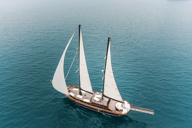 Athens cruise: Agistri, Moni/Metopi, Aegina with lunch & drinks - Key Points