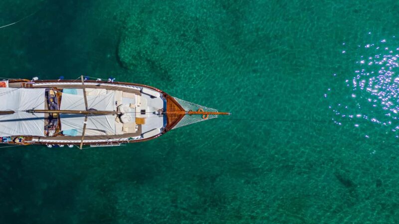 Athens Day Cruise: Agistri, Moni & Aegina + Lunch & Drinks - Aegina: Pistachio Tasting and Historical Sights