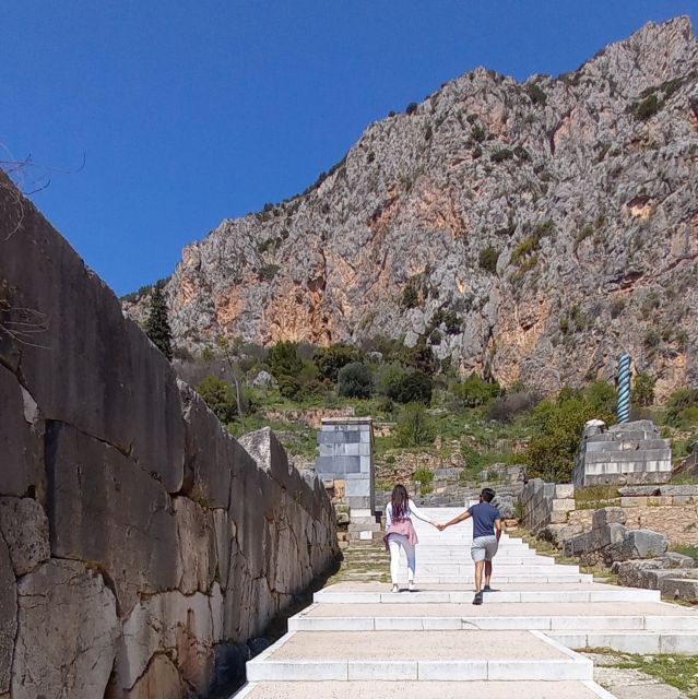 Athens: Delphi, Corycian Cave, and 300 Battlefield Day Trip - Discover the Athens: Delphi, Corycian Cave, and 300 Battlefield Day Trip