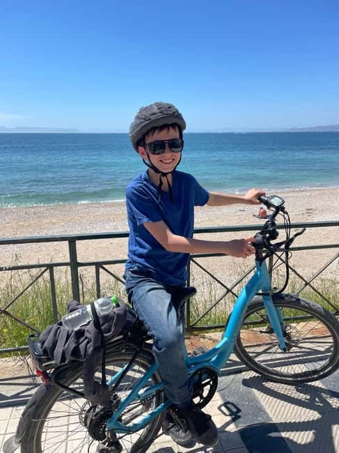 Athens: Electric Bike Seaside Tour with Guide - Relaxing at Microlimano with a Seaside Rest