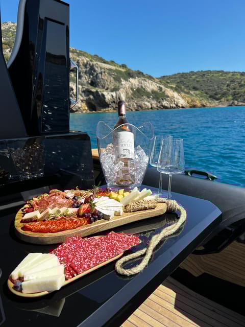 Athens: Exclusive Athens Riviera Sunset Cruise ! - Exploring Cape Sounio and the Sunsets Over the Aegean