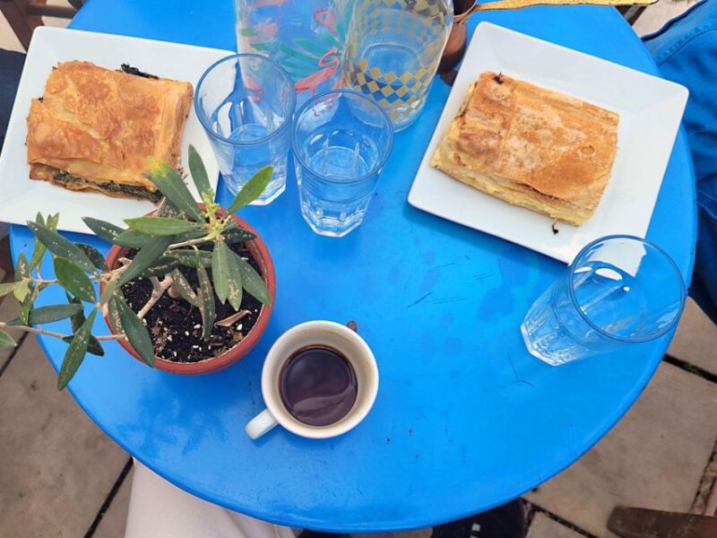 Athens: Family Mythology Treasure Hunt w Food Stops - Key Points