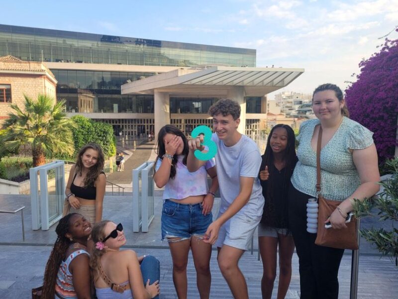 Athens: Family Mythology Treasure Hunt w Food Stops - Logistics, Group Size, and Practical Tips