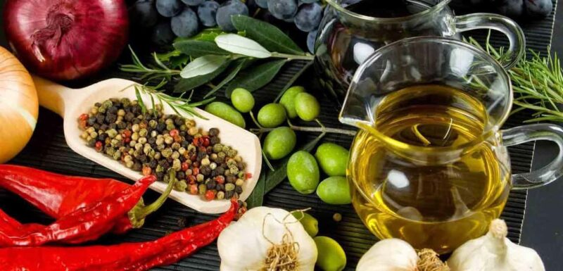 Athens: Food Tour with Tastings & visit to Varvakios market - Key Points