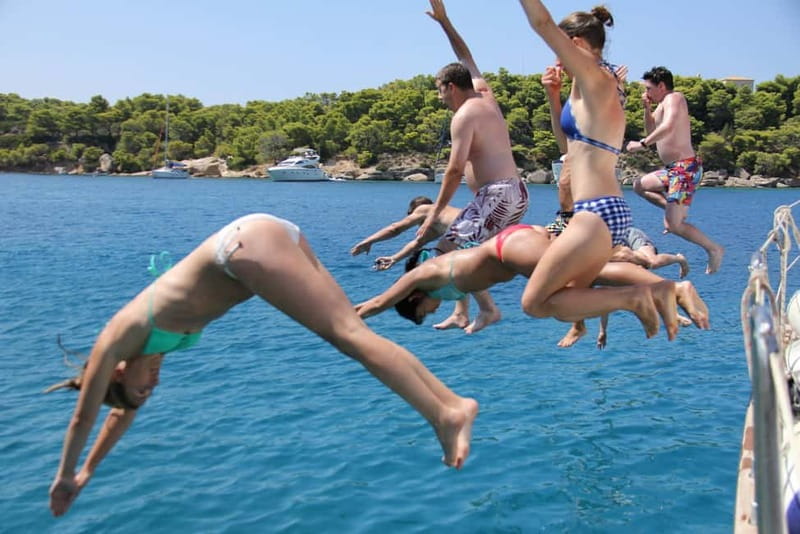 Athens Full-day catamaran cruise with meal & drinks - Experience a Full-Day Catamaran Cruise from Athens to Aegina