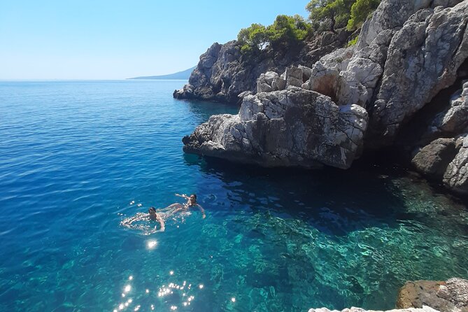 Athens: Full-Day Island Hopping Cruise with Lunch and Swimming - What’s Not Included and What to Bring