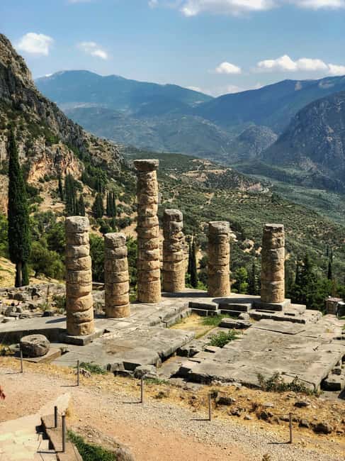 Athens: Full Day Trip Delphi and Arachova - Key Points