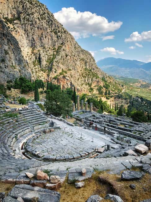 Athens: Full Day Trip Delphi and Arachova - Comfortable Transport in a Luxury Vehicle