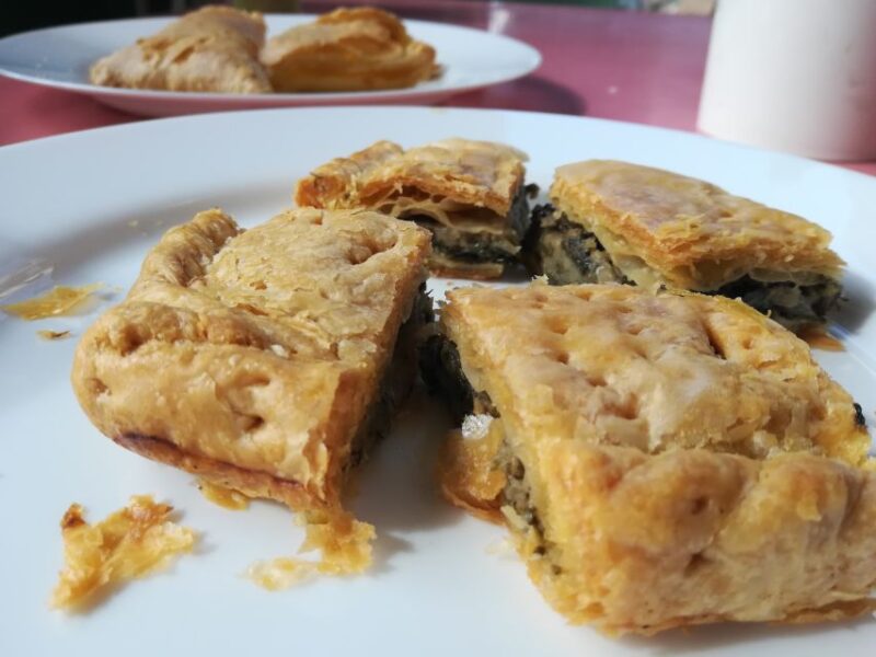 Athens: Gastronomic Vegan Group Walking Tour - Exploring Panepistimiou Street and Syntagma Square