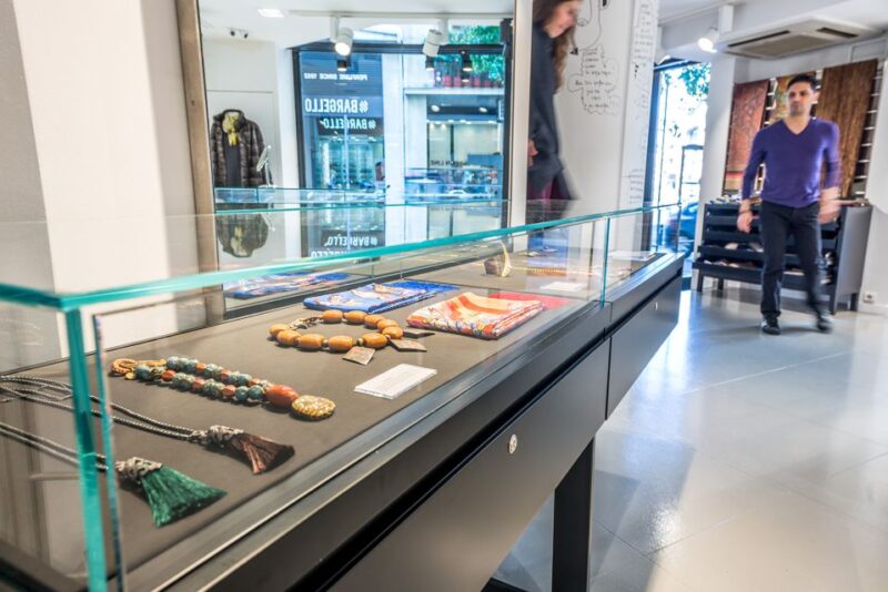 Athens: Greek Fashion Shopping Tour with a Local Expert - Access, Languages, and Family Friendly Aspects