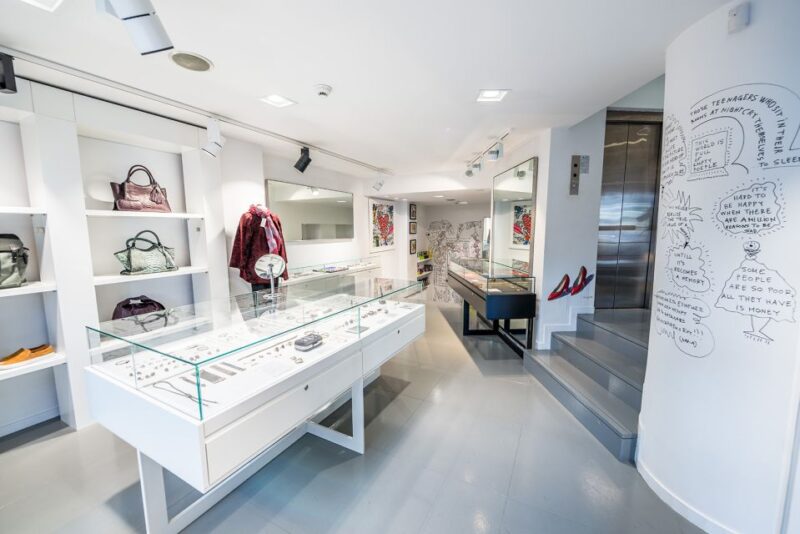 Athens: Greek Fashion Shopping Tour with a Local Expert - The Perfect Fit for Style and Culture Enthusiasts