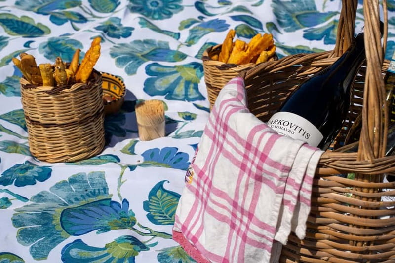 Athens: Greek Wine Tasting and Picnic on Philopappou Hill - The Scenic Return Walk and End of the Tour