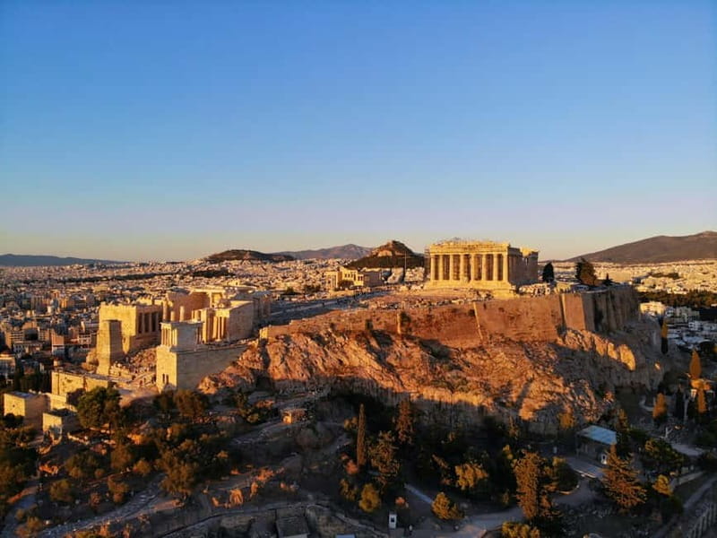Athens: Guided City and Plaka Shore Excursion - Exploring the Temple of Olympian Zeus and Adrians Arch