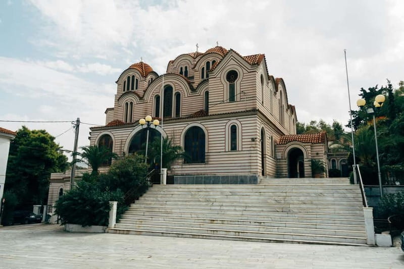 Athens: Guided City and Plaka Shore Excursion - Visiting the Catholic Cathedral of Saint Denis the Areopagite