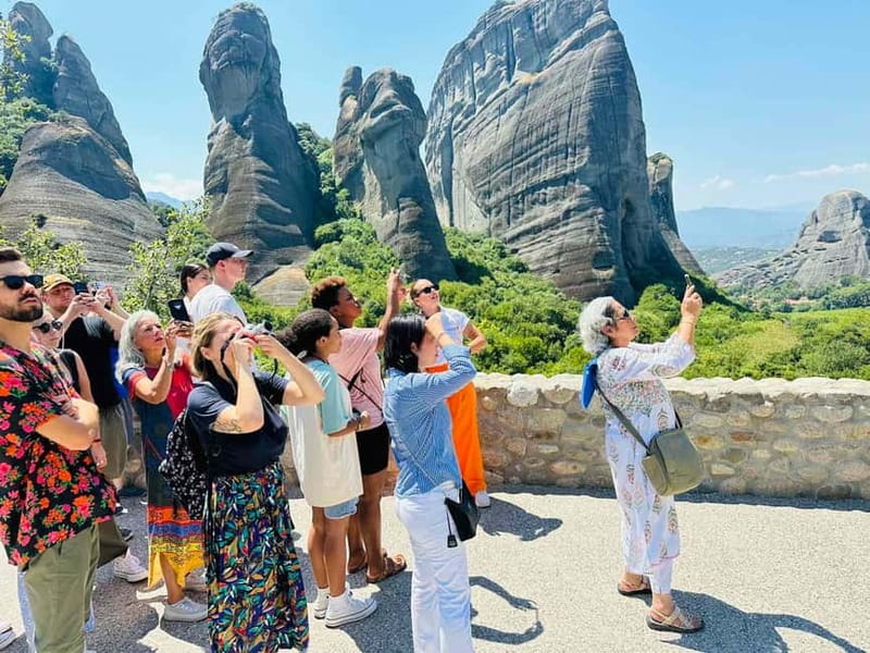 Athens: Guided Tour to Meteora Monasteries & Hermit Caves - Logistics and Meeting Points