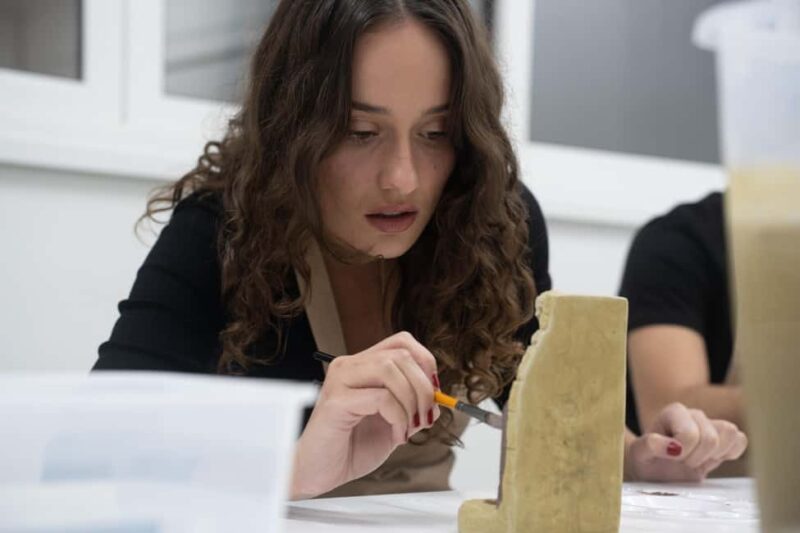 Athens: Gypsum Art & Painting Workshop (Hands-on Workshop) - Creating Your Own Plaster Piece with Guided Support