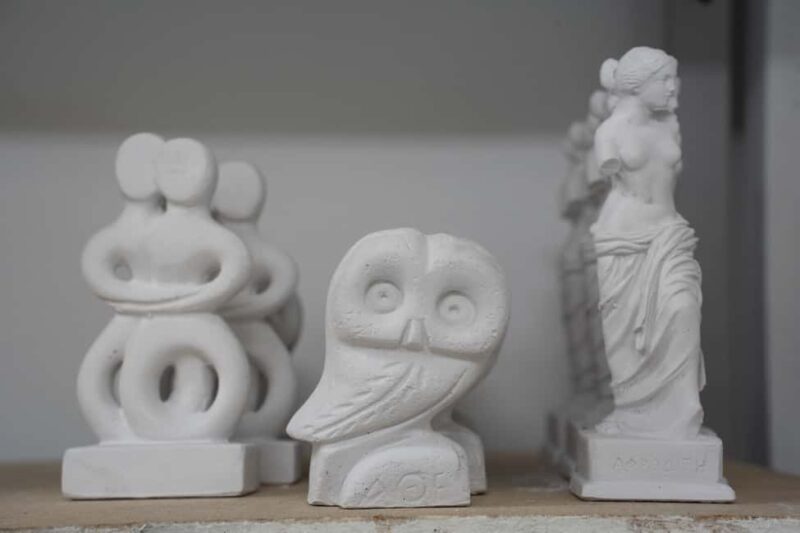 Athens: Gypsum Art & Painting Workshop (Hands-on Workshop) - Meeting Point and Practical Details