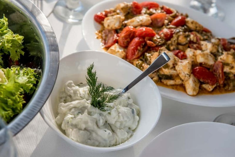 Athens: Half-Day Sunset Catamaran Cruise with Meal & Drinks - The Sunset: A Visual Highlight