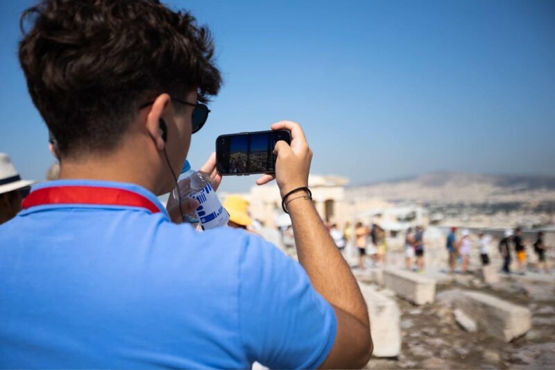 Athens: Hop-On-Hop-Off & Acropolis & Acropolis Mus.& 3 audio - Strolling Through Athens Old Town and Plaka Neighborhood