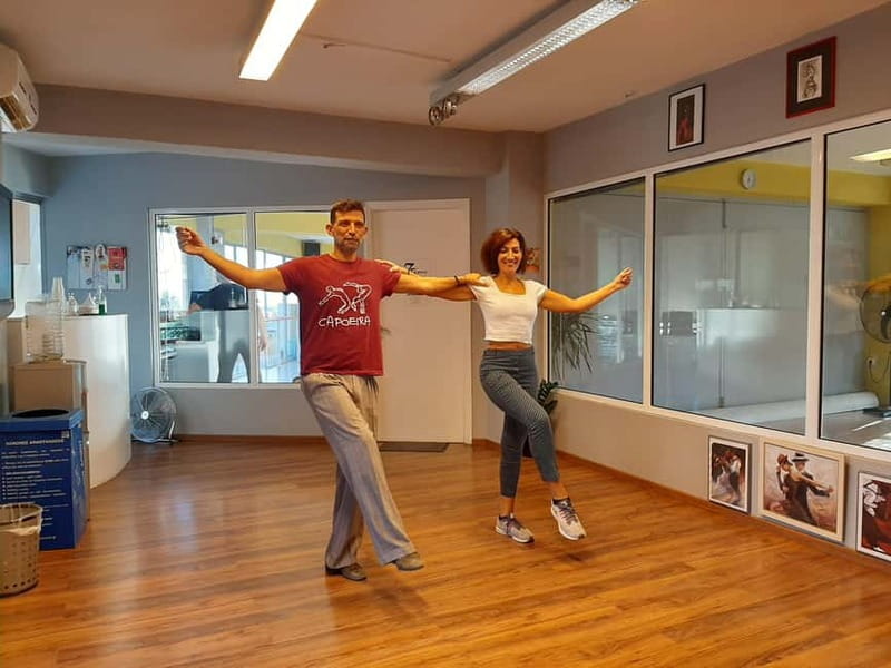 Athens: Learn the Greek Dances with Sweet Treat - Key Points