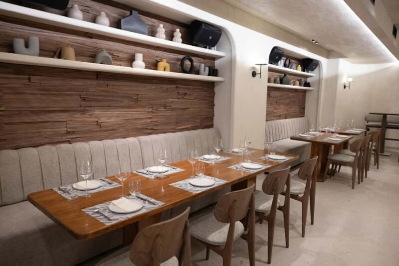 Athens: Mediterranean Food & Cocktails at Stylish Barbaro - Discover the Modern Mediterranean Vibe at Barbaro Athens