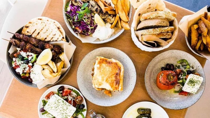 Athens: Meteora Day Trip in Spanish with Live Guide & Lunch - Sunset Views in Winter Months