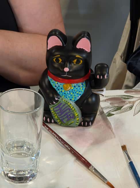 Athens: Paint Your Own Maneki Neko at Cat Cafe - Sip on a Complimentary Drink During Your Painting Session