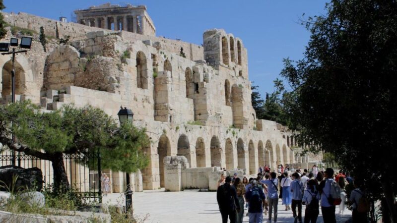 Athens: Percy Family Treasure Hunt & Tour w/ food stops - Exploring the Historic Heart of Athens: Landmarks and Scenic Views