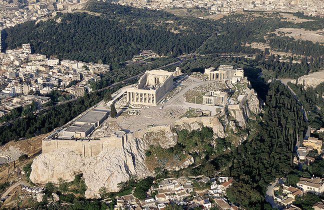Athens: Private 4-Hour Tour with Acropolis and Old Town - Exploring Athens’ Old Town: Plaka and Monastiraki