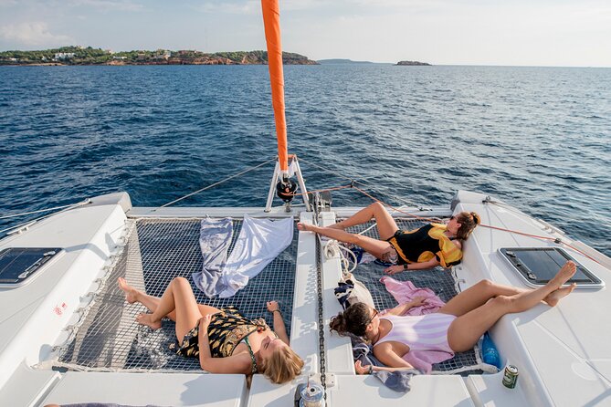 Athens Private Full day Catamaran cruise with meal & drinks - Athens Private Full Day Catamaran Cruise with Meal & Drinks: An Elegant Day on the Saronic Gulf