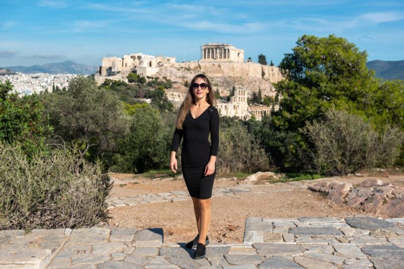 Athens Private photo Shoot - Lofos Filopappou: The Viewpoint with the Acropolis