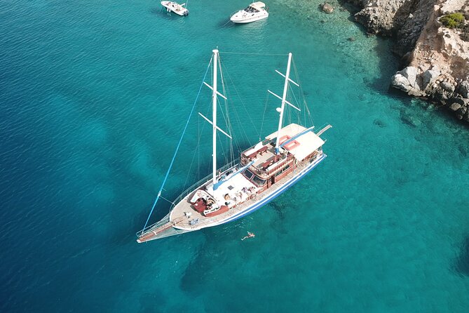 Athens Riviera Half-Day Cruise  Swim, Lunch & Drinks Included! - Enjoy Swimming at Ydrousa Island and Vouliagmeni Beach