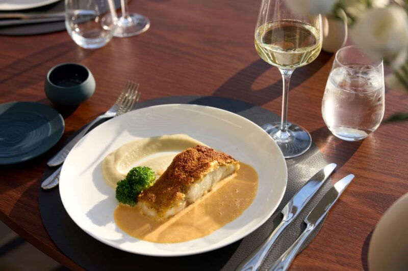 Athens: Rooftop Fine Dining at Whispers Restaurant - Accessibility, group size, and practical considerations