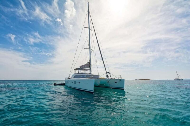 Athens Sailing & Gastronomy Sunset Cruise All inclusive - Dining at the Phleves Islands: Gourmet Food and Swimming