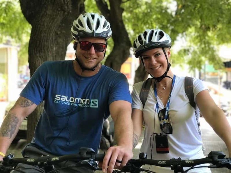 Athens: Small-Group E-Bike Tour of Historic Highlights - Discovering Major Landmarks: Hadrians Arch, Olympic Stadium, and More