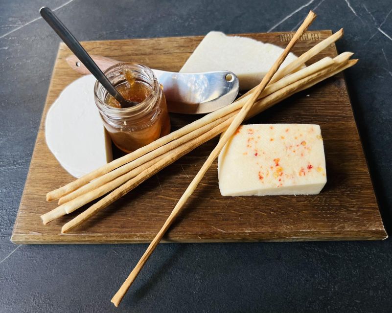 Athens: Small-Group Wine Tasting Tour with Appetizers - Key Points