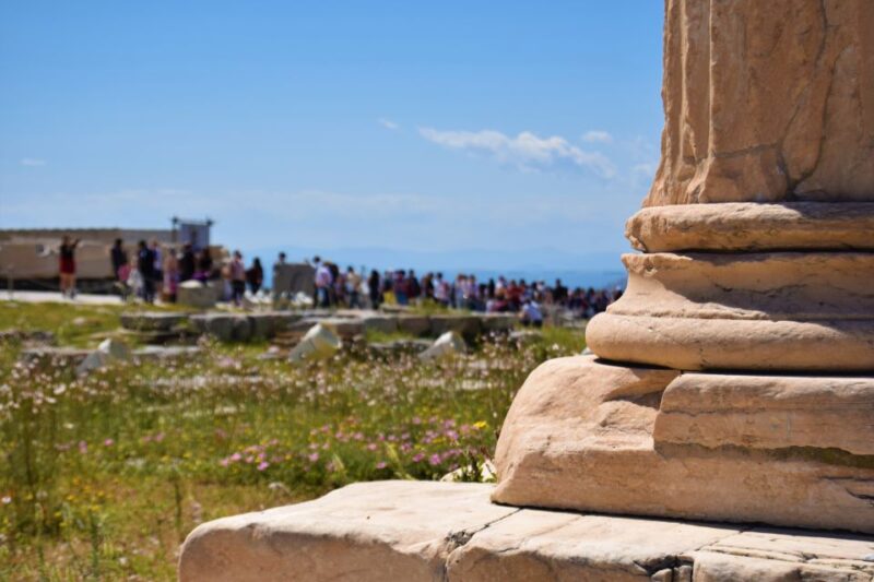 Athens: The Acropolis Guided Walking Tour in German - Visiting the Parthenon and Surroundings