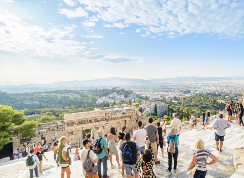 Athens: The Acropolis Walking Group Tour with a French Guide - Reviews Highlighting Guide Excellence