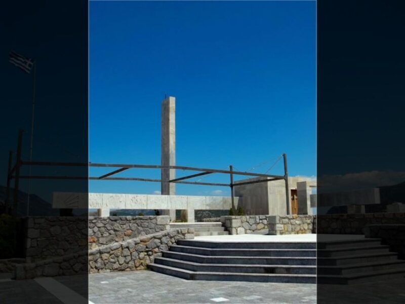 Athens: Thermopylae, Delphi & Meteora Private Tour with Meal - Key Points