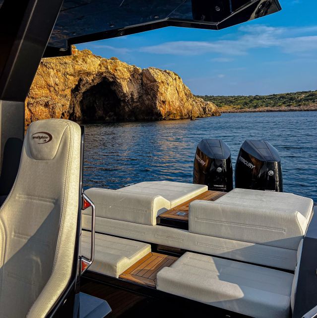 Athens to Hydra: Private Luxury Yacht Tour - Onboard Comforts and Added Amenities