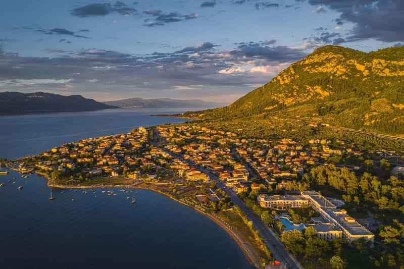 Athens to Meteora: Monasteries, Caves & Seaside Stopovers - Visiting the Hermit Caves of Badovas