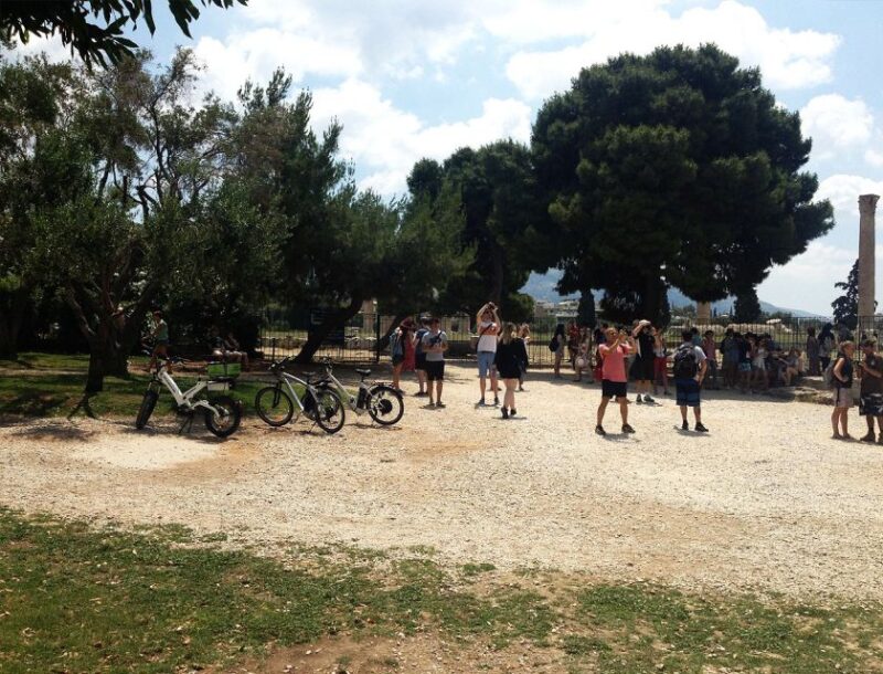 Athens tour with electric bicycle - Exploring Athens’ Old Neighborhoods: Plaka and Thissio