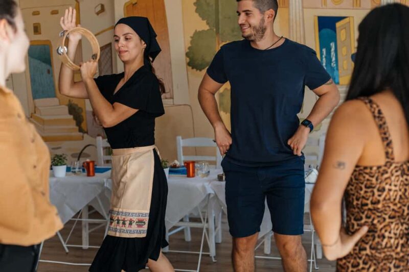 Athens: Traditional Greek Dining with Live Music and Wine - The Cuisine and Wine Pairings