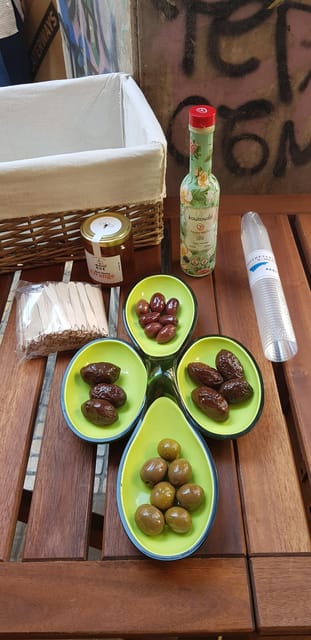 Athens: Traditional Greek food tour in hidden spots - A Meze Feast at Local Bars